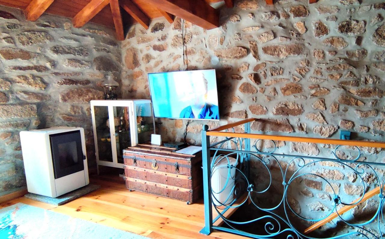 Casa Rural D 'Avo - Sossego Do Campo - 5 Adultos Alhais Extérieur photo